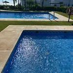 Augusta Views דירה *
